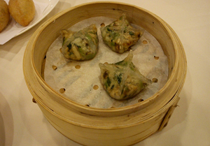 貢菜和肉餡的完美組合---貢菜餃